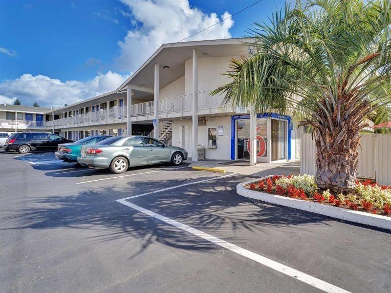 Park Inn By Radisson, Santa Rosa South Εξωτερικό φωτογραφία